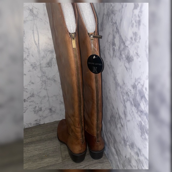 Size 8.5 Riding style knee boots - Picture 4 of 4